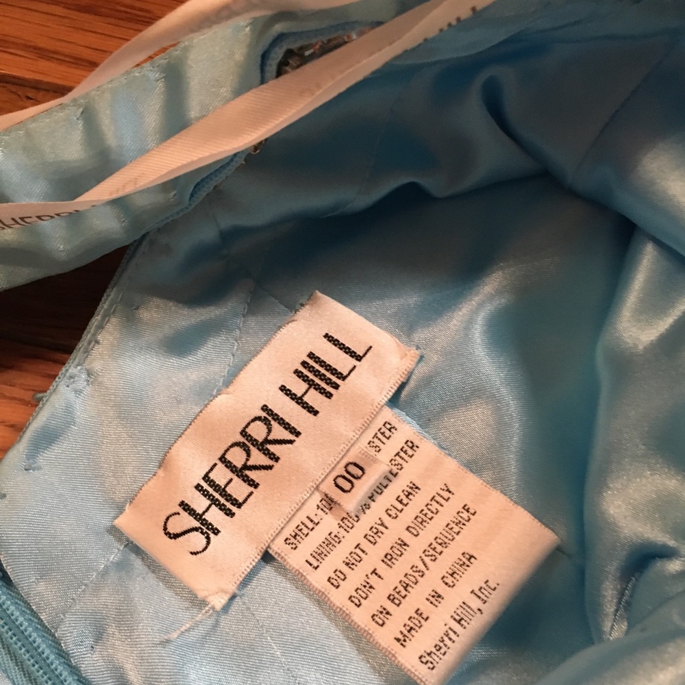 Sherri Hill Dress - Picture 6 of 8